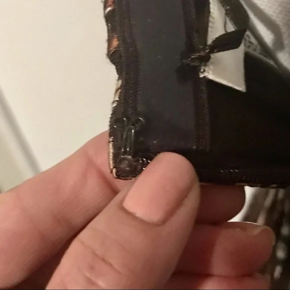 Stunning Cache Midi Dress - Picture 9 of 15